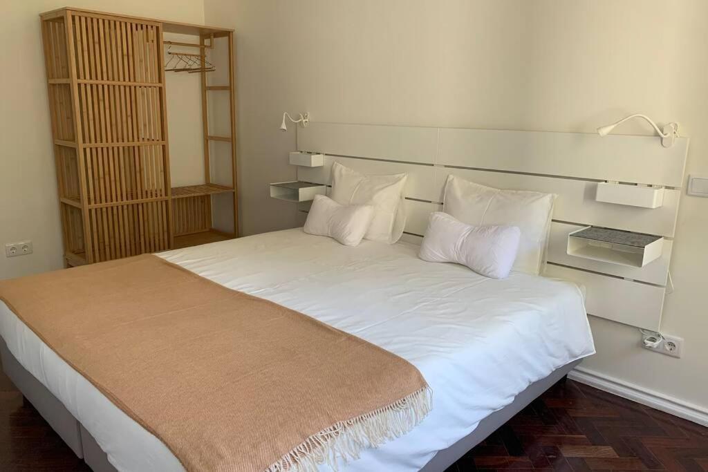 Casa Do Largo Sardinha - Very Central Apartment With Ac リスボン エクステリア 写真